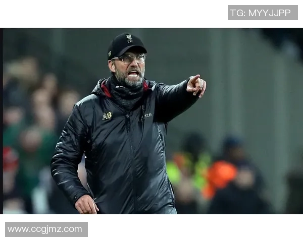 昂同与空军联足球激战正酣谁能在这场对决中笑到最后