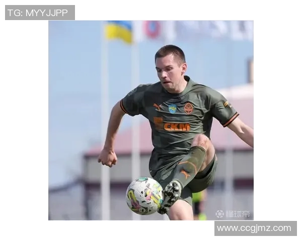 安德莱赫特与洛克伦的精彩对决揭示足球战术与团队协作的魅力